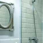 Wide With Beautiful Kitchen 2bd 3bth -arenal