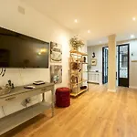 Wide With Beautiful Kitchen 2bd 3bth -arenal