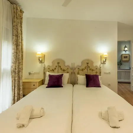 Appartement Wide With Beautiful Kitchen 2bd 3bth -arenal Séville