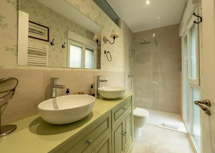 Wide With Beautiful Kitchen 2bd 3bth -arenal Lejlighed