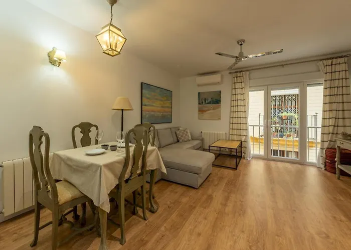 Wide With Beautiful Kitchen 2bd 3bth -arenal